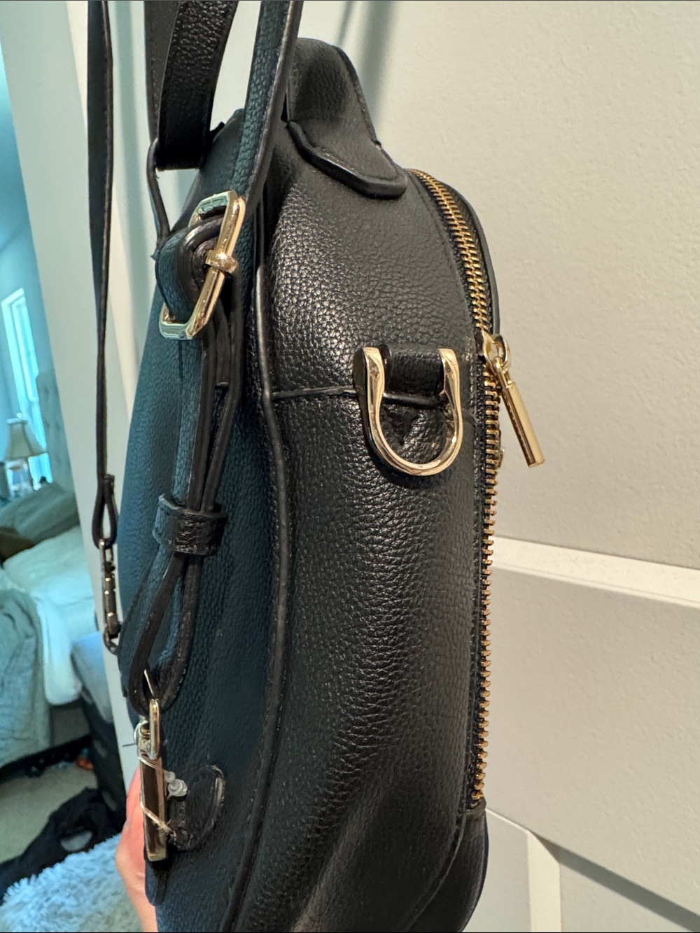Small backpack - Picture 4 of 6